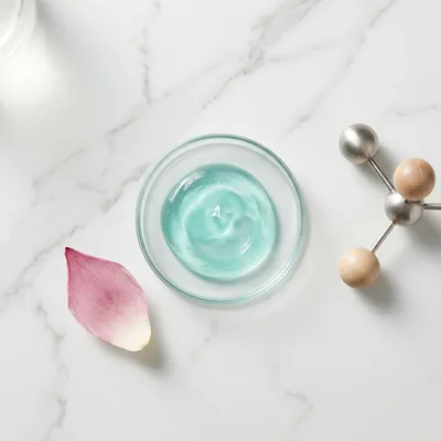 Dosomatrix compound — petri dish with lotus petal